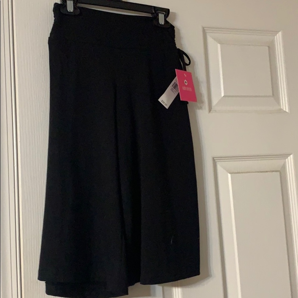 Amy Byer gaucho pants